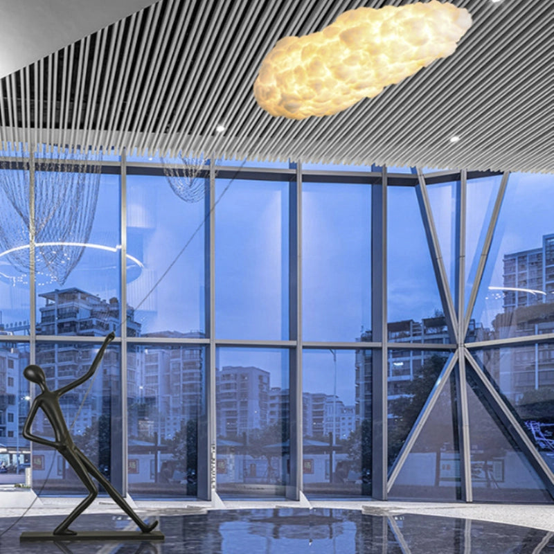 Sculpture Lumineuse — L’Homme au Nuage