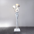 Lampadaire Femme au Chapeau