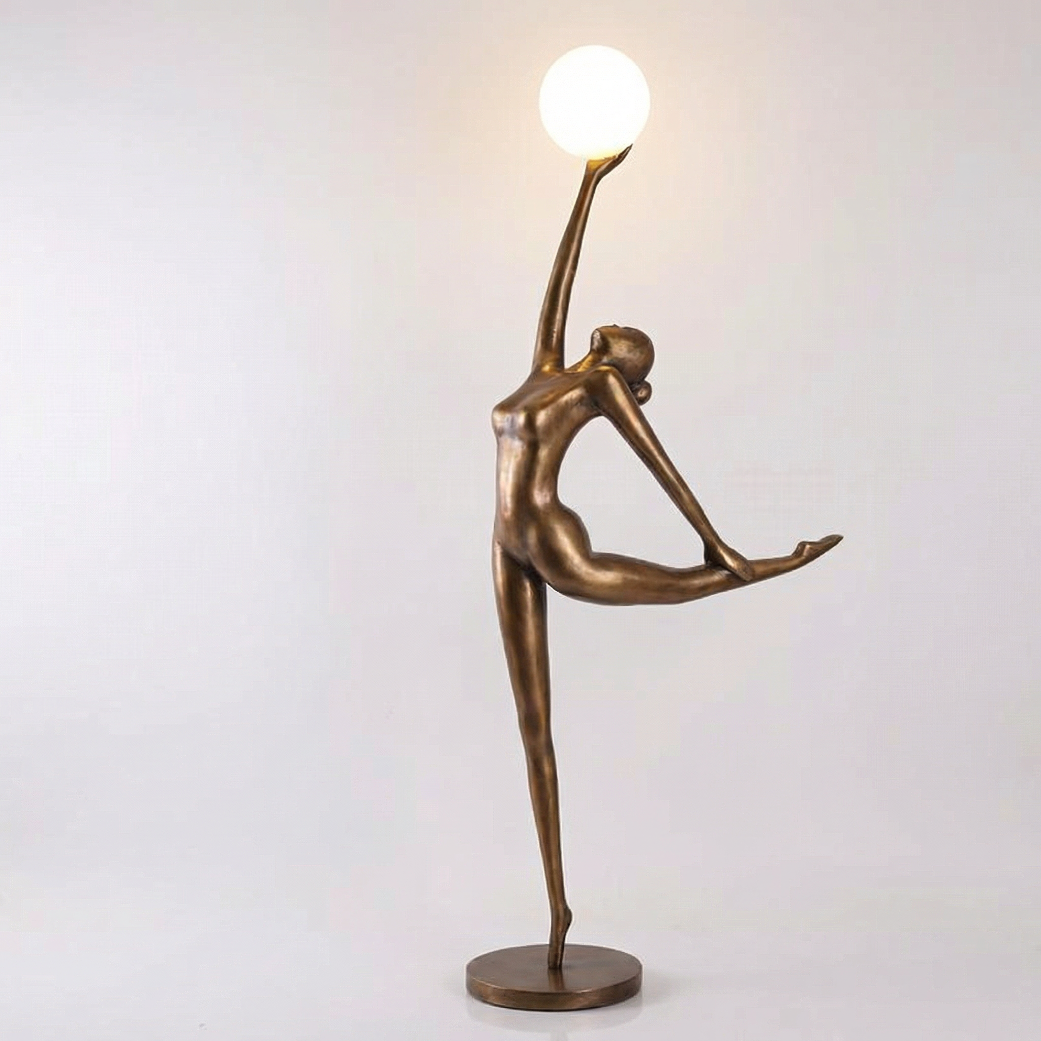 Lampadaire Danseuse Équilibre