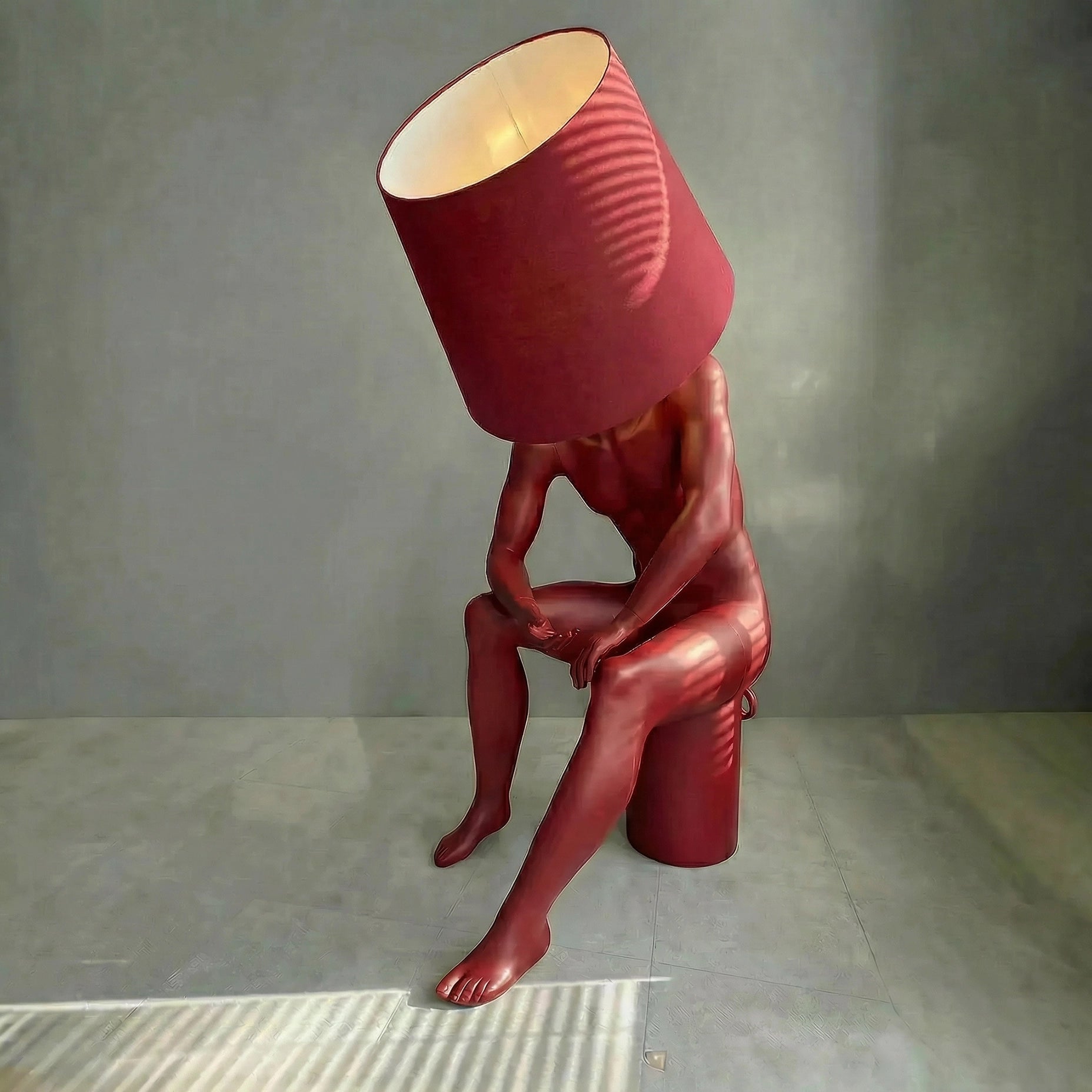 Sculpture Homme Assis – L’Homme Lumière